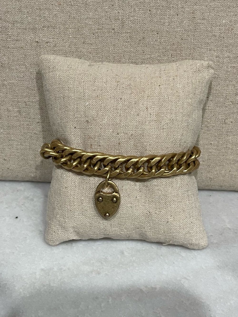 Gold Charm Chain Bracelet Like New